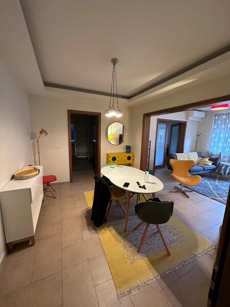 Piata Kogalniceanu, apartament cu 4 camere,